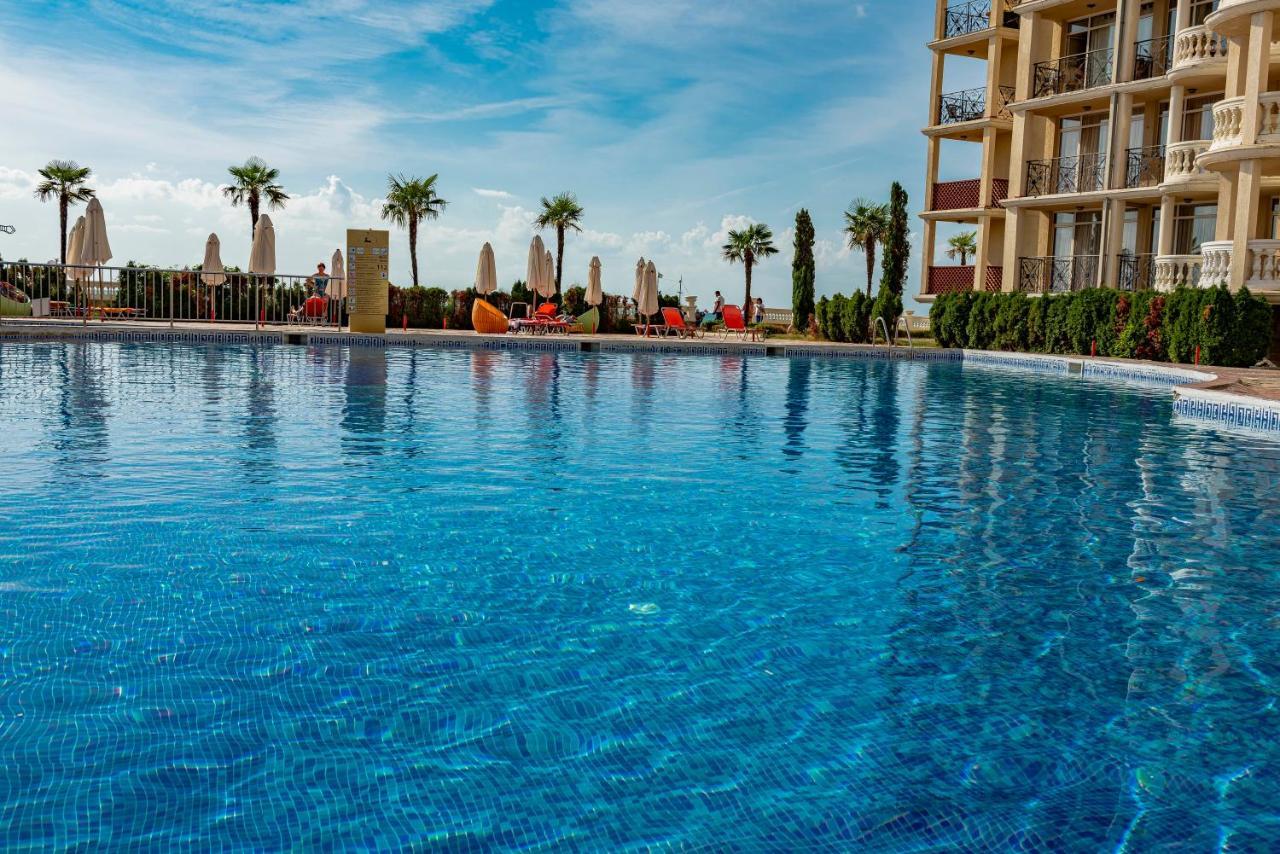 אלניטה Menada Atrium Apartments מראה חיצוני תמונה