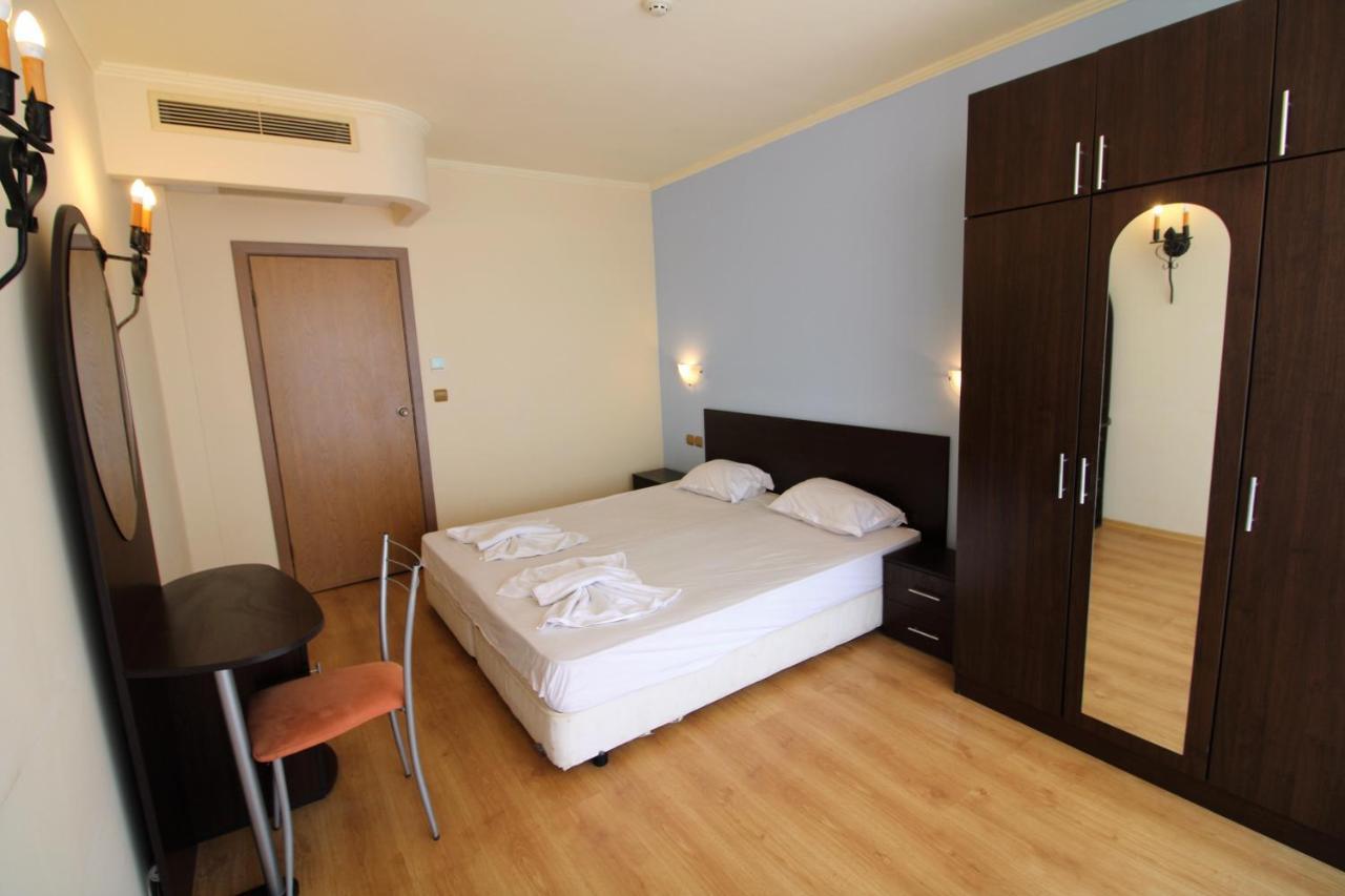 אלניטה Menada Atrium Apartments מראה חיצוני תמונה