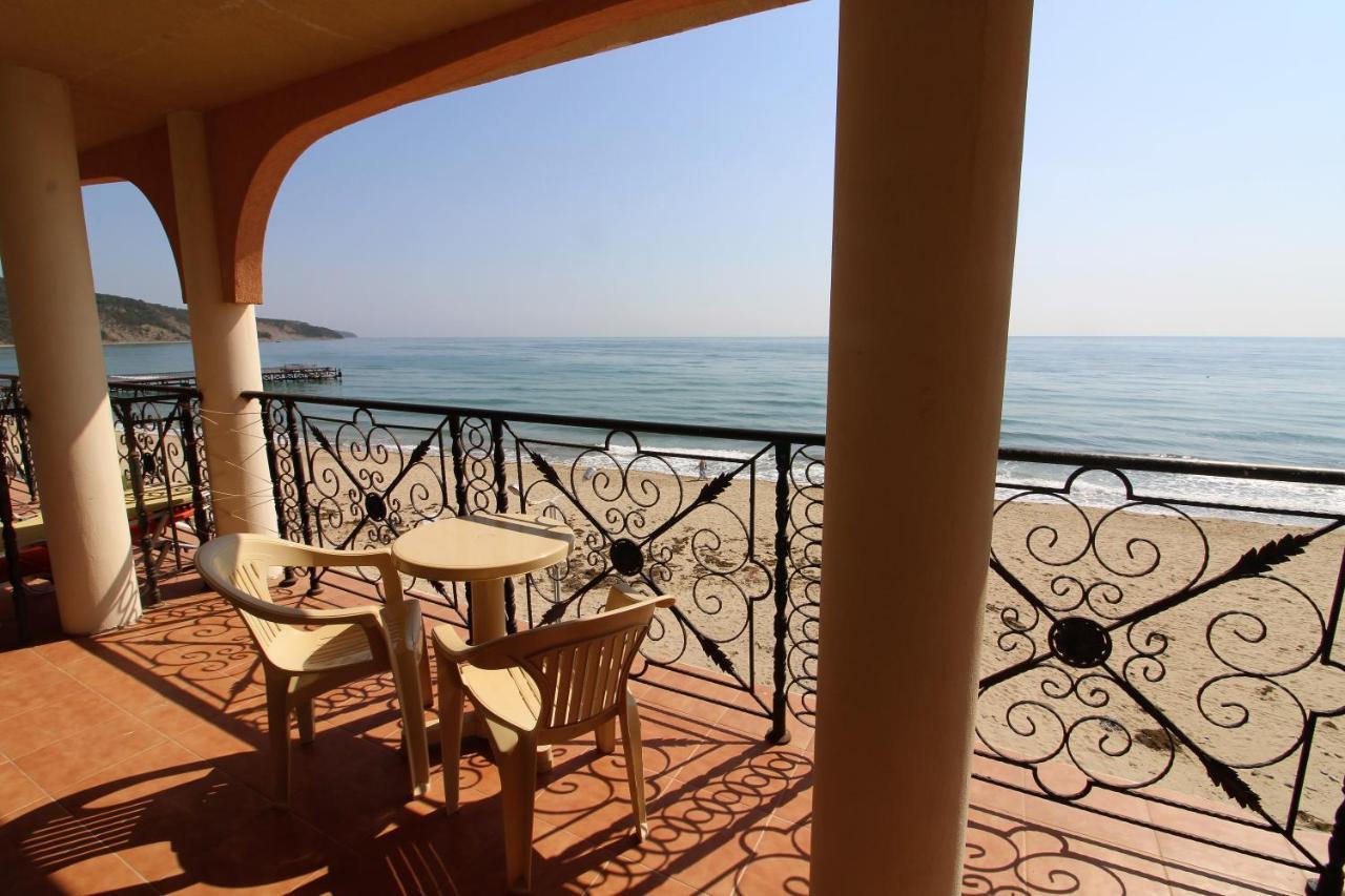 אלניטה Menada Atrium Apartments מראה חיצוני תמונה