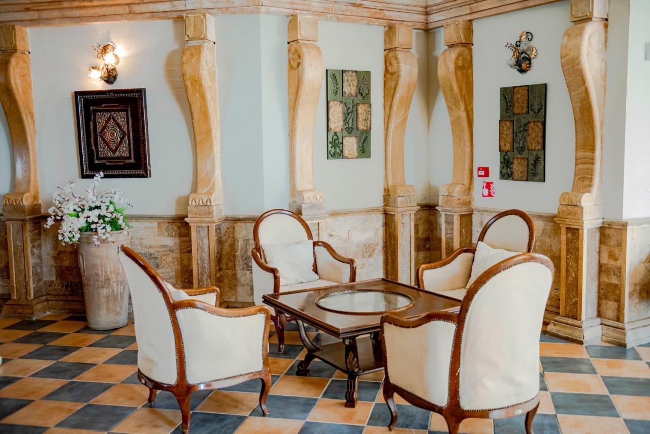 אלניטה Menada Atrium Apartments מראה חיצוני תמונה